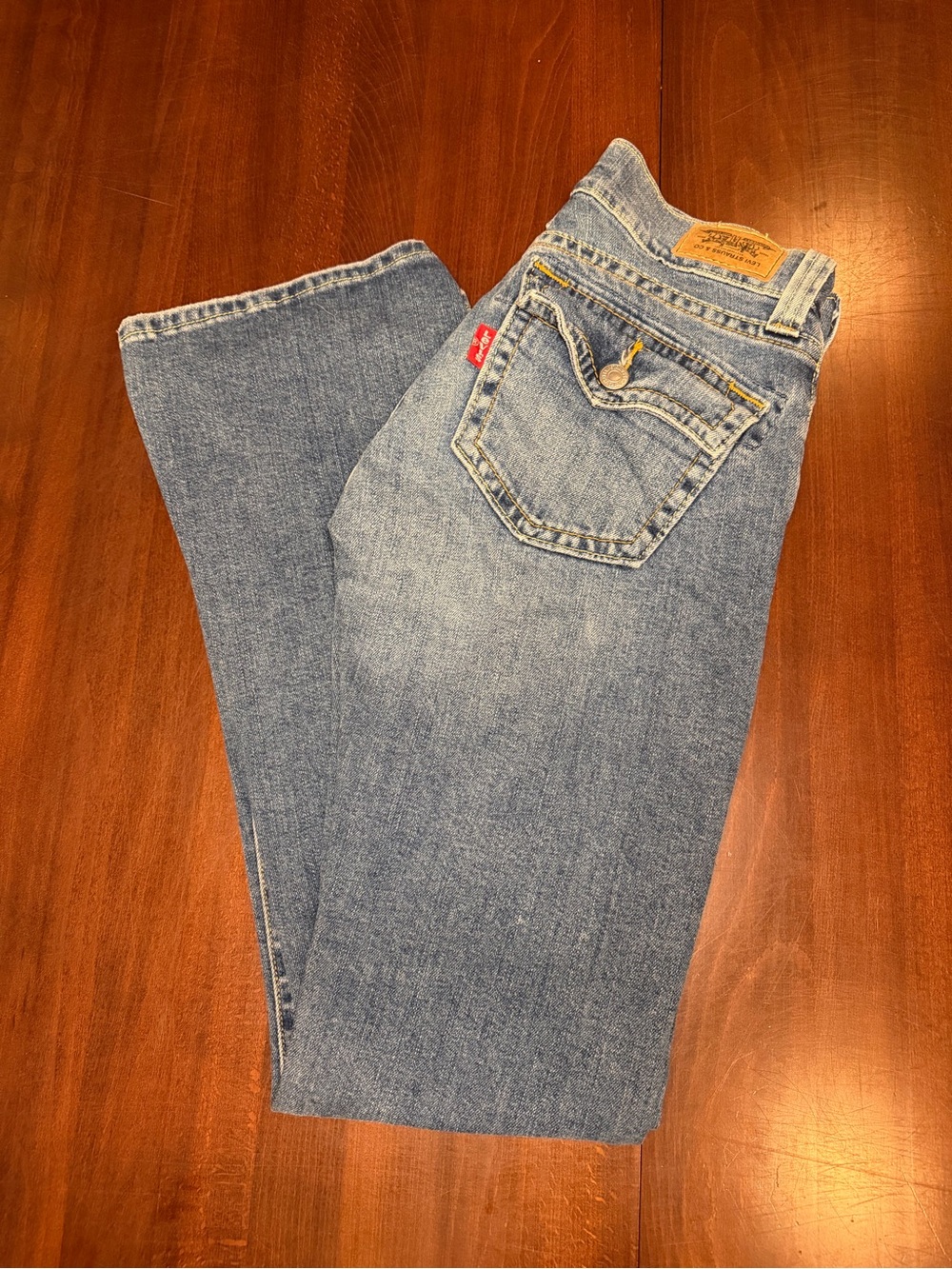 Levi's Women's Light Blue Denim Jeans